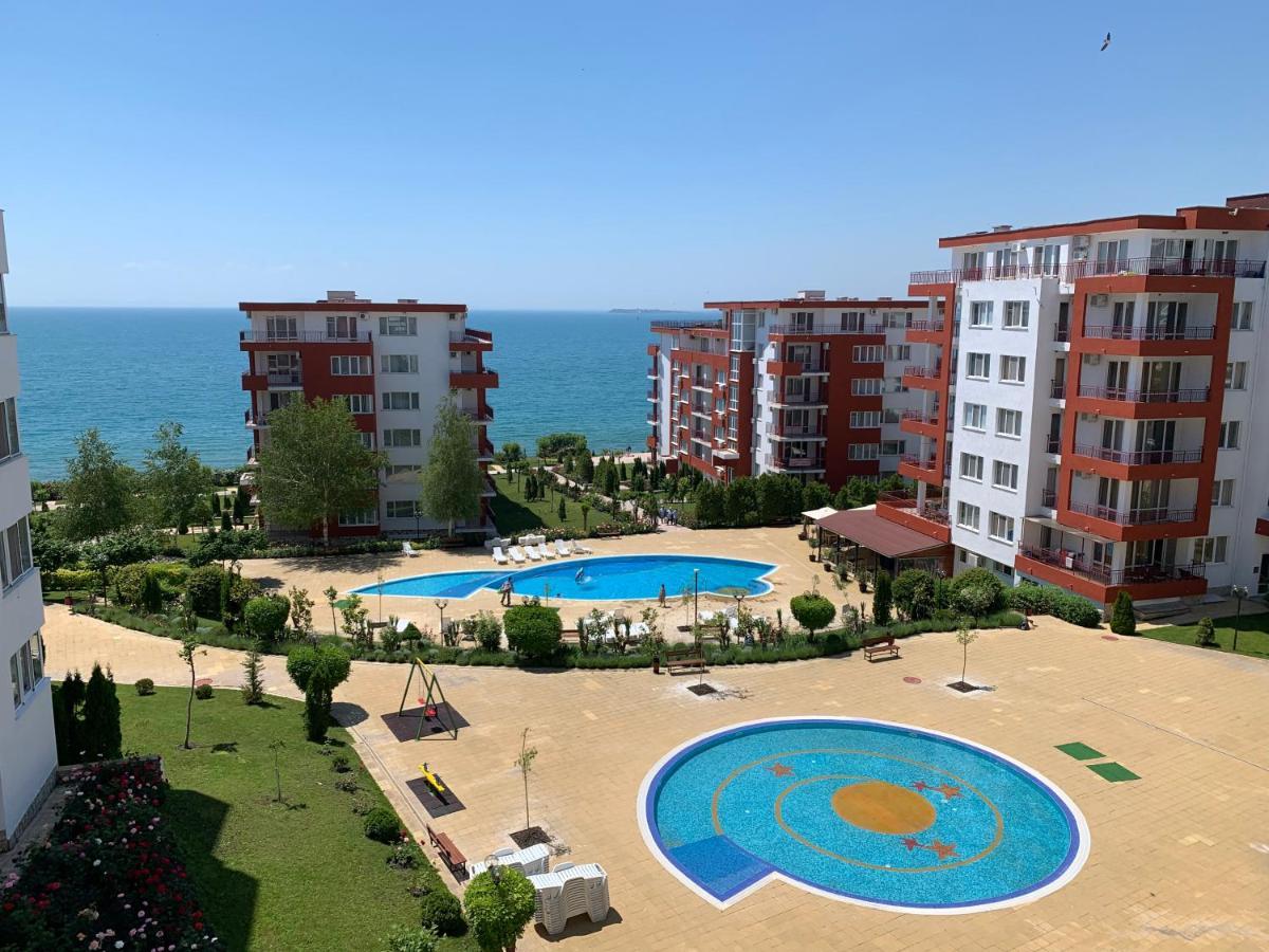 Marina View Fort Beach Apartments By Kalina Resort, 圣弗拉斯 外观 照片